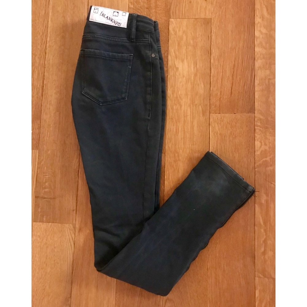 BLANK NYC Low Rise Ankle Zip Skinny Jeans